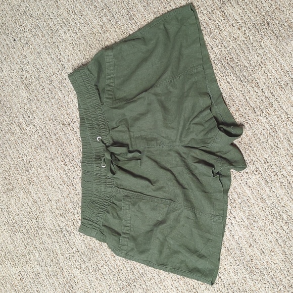 GAP Pants - Gap Linen Blend Shorts